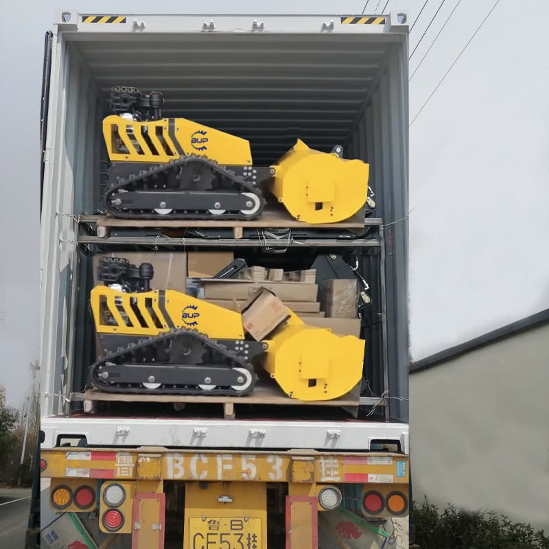 Containers lawn mower in container